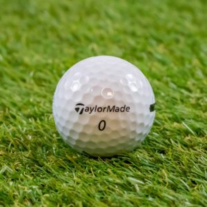 Taylormade Distance + Hvid Herre Søbolde